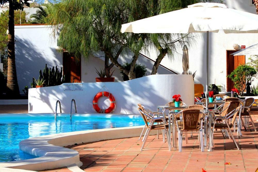 Apartamentos Tamarindos Puerto del Carmen  Exterior photo