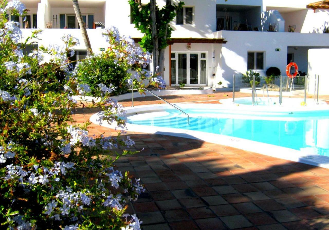 Apartamentos Tamarindos Puerto del Carmen  Exterior photo